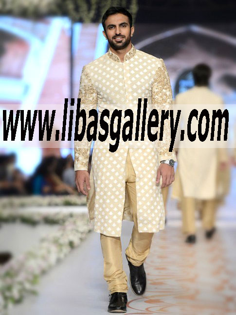 HSY men-couture-sherwanis-40